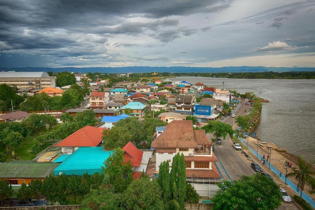 Phuglong Hotel Phayao Dış mekan fotoğraf