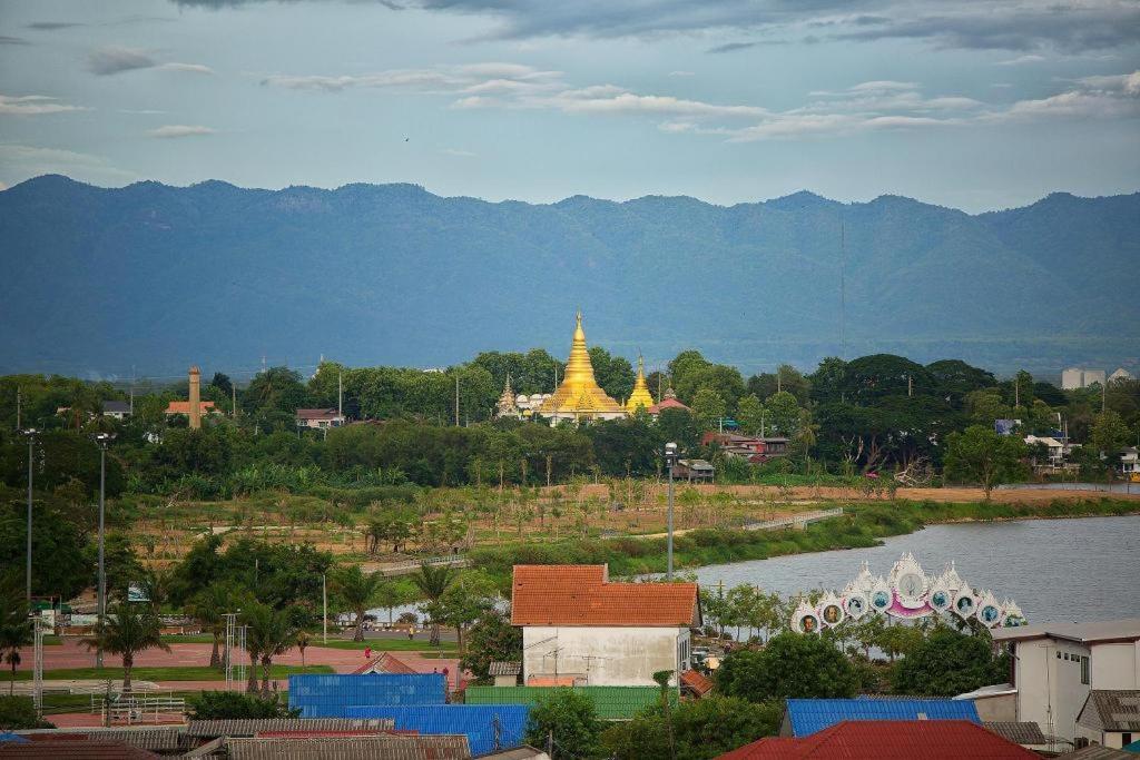 Phuglong Hotel Phayao Dış mekan fotoğraf